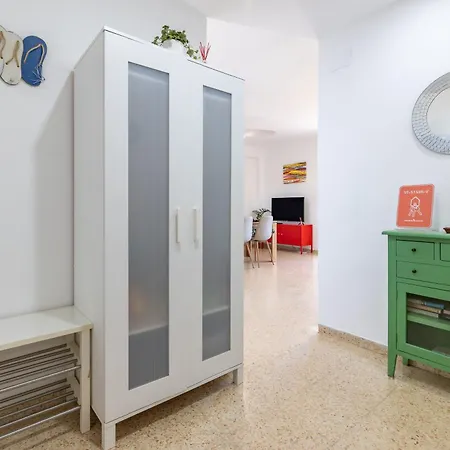 Isola Beachside Apartament