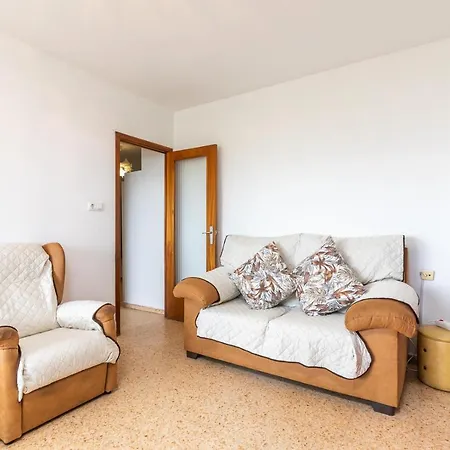 Isola Beachside Apartment