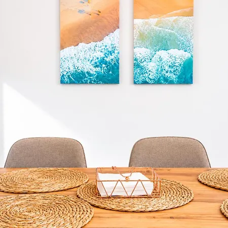 Isola Beachside 公寓