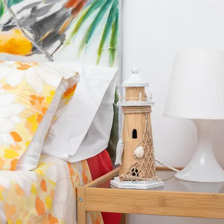 Isola Beachside Апартаменты *