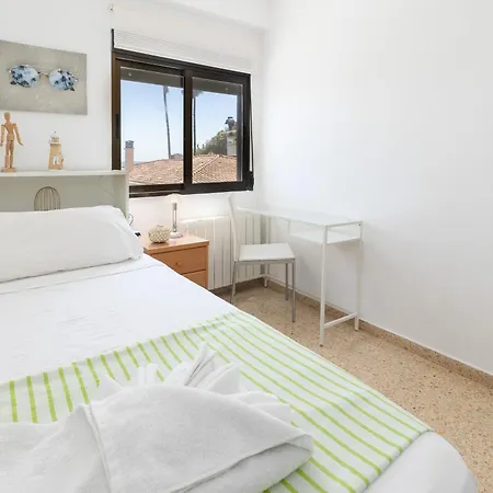 Isola Beachside Valencia