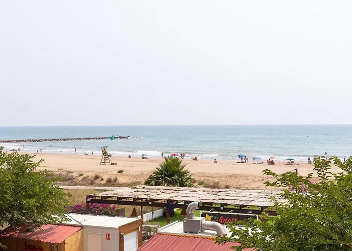 Isola Beachside