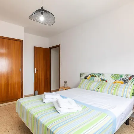 דירה Isola Beachside